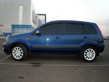 Дефлекторы окон ветровики Ford Fusion 2002- F30902 фото