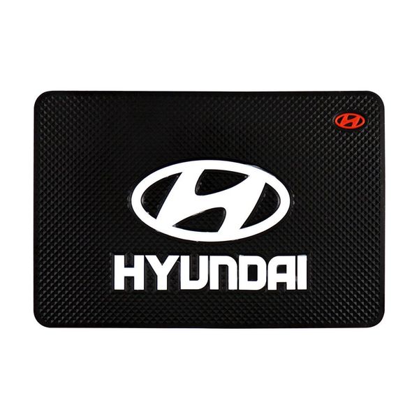 Антиковзний килимок торпеди з логотипом Hyundai 40462 фото