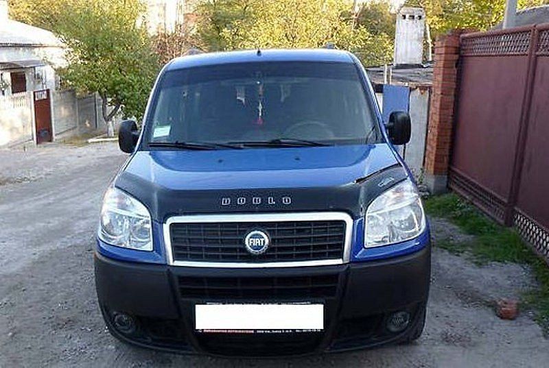 Дефлектор капоту мухобійка для Fiat Doblo 2005- 302 фото