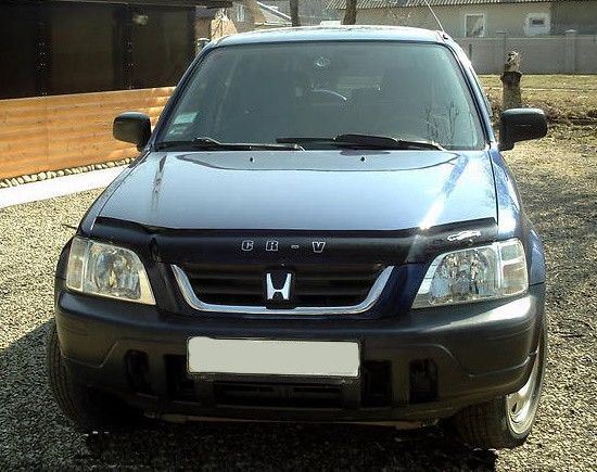 Дефлектор капота мухобойка Honda CR-V 1995-2002 13 фото