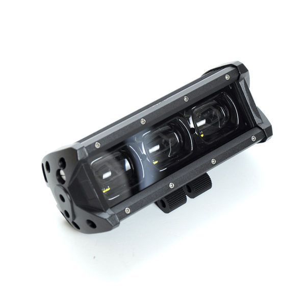 Фара-LED Балка 200*70*75mm 30W (10W*3) 10-30V Ближний/Линза/Black Line/6D Серия (1шт) 4066 57201 фото