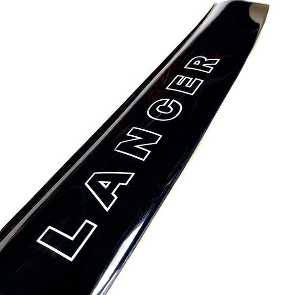 Cпойлер заднього скла козирок для Mitsubishi Lancer X 2007-2015 Прилягає до скла 3М скотч Voron Glass 67303 фото