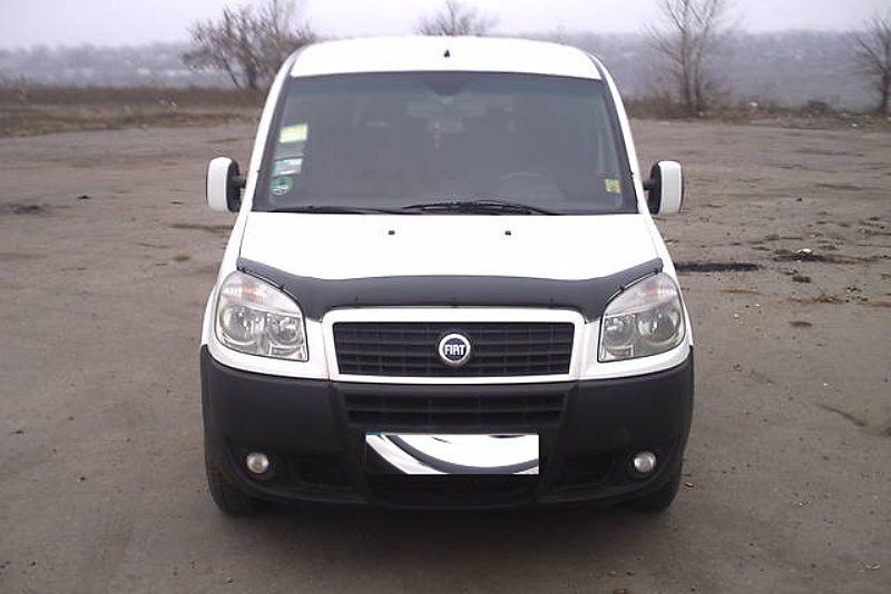 Дефлектор капота мухобойка Fiat Doblo 2005- 2798 фото