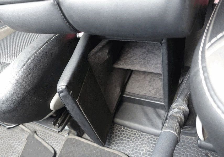 Підлокітник модельний Armrest для Renault Trafic / Opel Vivaro 2001-2014 1+1 Чорний SFC_Trafic_1+1_Black фото