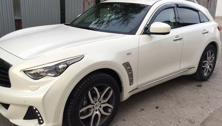 Дефлектори вікон вітровики для Infiniti FX35/50/QX70 2009- 4дв Хром молдинг IN06-M фото