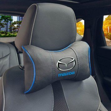 Подушка на подголовник с логотипом Mazda Экокожа 3D Цветной лого Черная-Синий кант 1 шт 91654 фото