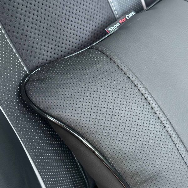 Подушка на підголівник з логотипом BMW Екошкіра 3D Кольоровий лого Чорна-Чорний кант 1 шт 91815 фото