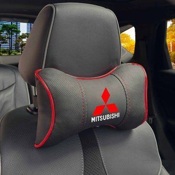 Подушка на подголовник с логотипом Mitsubishi Экокожа 3D Цветной лого Черная-Красный кант 1 шт 91665 фото