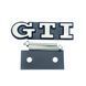 Эмблема надпись GTI в решетку 91х21 мм Белая Черная окантовка металл (на креплениях) 90650 фото