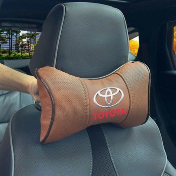 Подушка на підголівник з логотипом Toyota Екошкіра 3D Кольоровий лого Коричневий-Коричневий кант 1 шт 91579 фото
