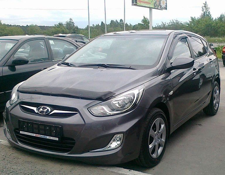 Дефлектор капоту мухобійка для Hyundai Aceent/Solaris 2010-2014 6912 фото