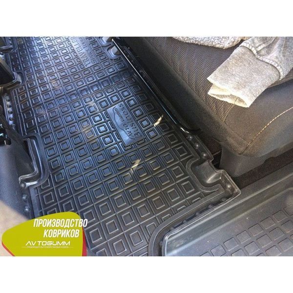 Автомобильные коврики в салон Peugeot Traveller 17-/Citroen SpaceTourer 17- 2-й ряд (Active/Business/L2) 28423 фото