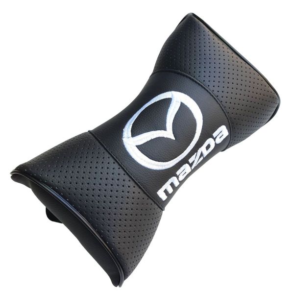 Подушка на подголовник с логотипом Mazda экокожа Черная 1 шт 12 фото