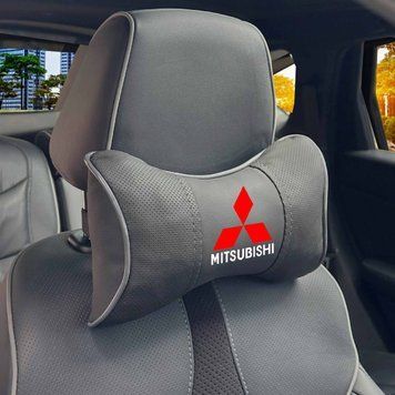 Подушка на подголовник с логотипом Mitsubishi Экокожа 3D Цветной лого Черная-Серый кант 1 шт 91663 фото