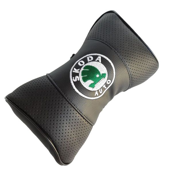 Подушка на підголівник з логотипом Skoda екошкіра Чорна 1 шт 8 фото