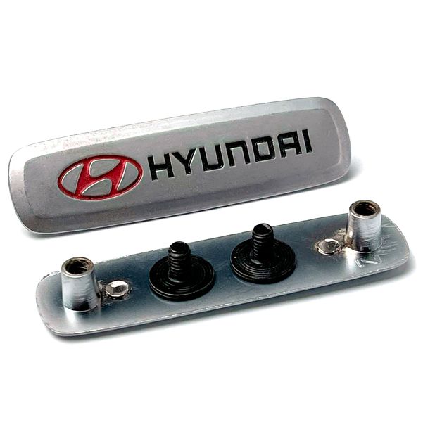 Эмблема шильдик Hyundai для автомобильных ковриков Алюминий 1 шт 60779 фото
