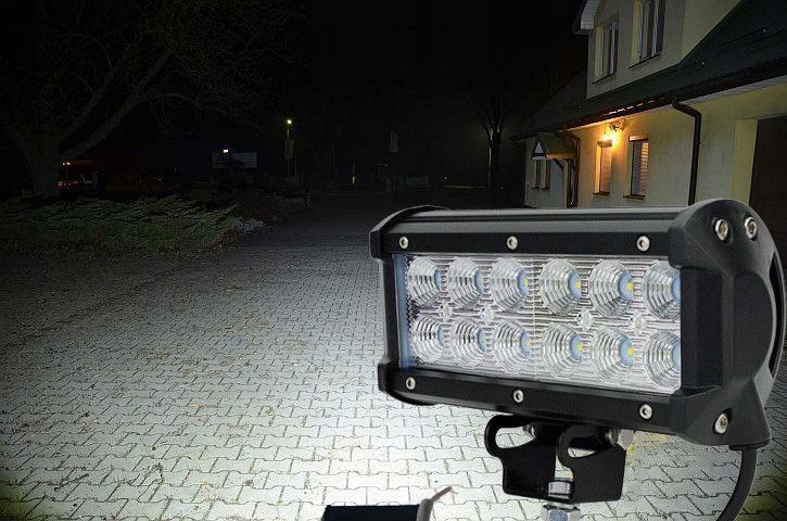 Дополнительная LED фара 36W 176x107x73 mm (3W*12) 10-30V / Ближний (2770) 44267 фото