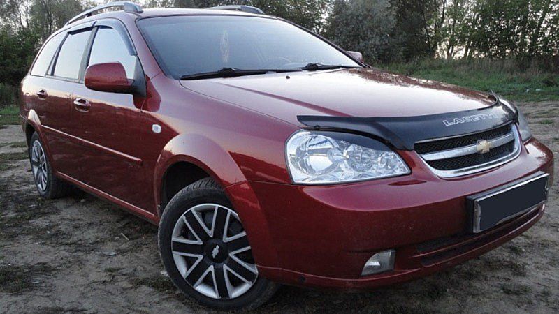 Дефлектор капота мухобойка Chevrolet Lacetti 2003- седан универсал 1255 фото