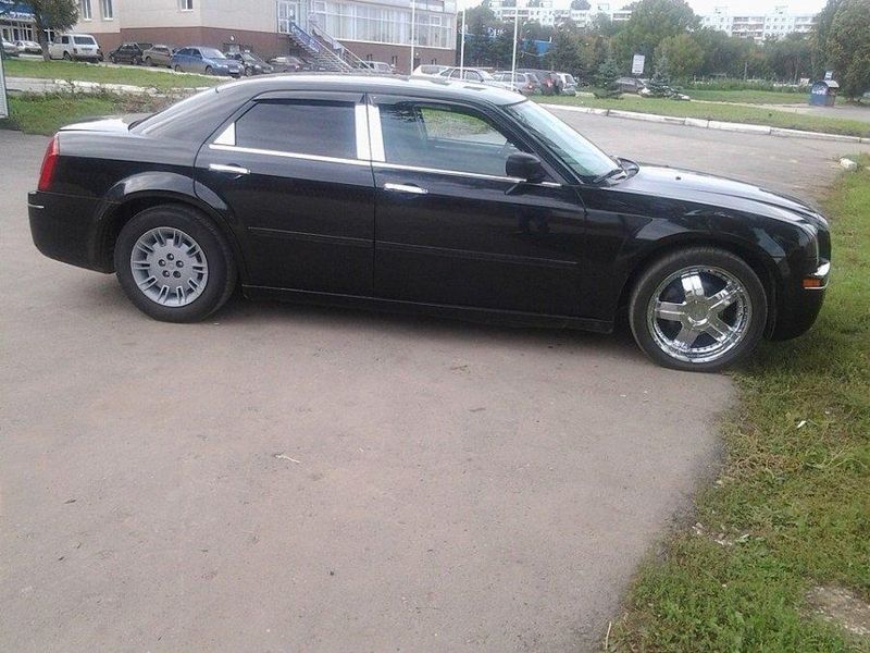 Дефлектори вікон вітровики для CHRYSLER 300C 2004 2079 фото