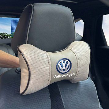 Подушка на підголівник з логотипом Volkswagen Екошкіра 3D Кольоровий лого Бежева-Коричневий кант 1 шт 10 фото