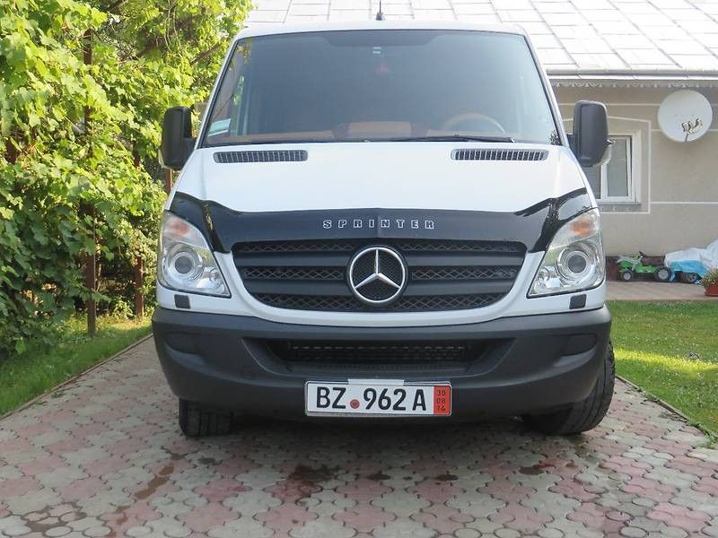 Дефлектор капоту мухобійка Mercedes-Benz Sprinter 906 2006-2013 2288 фото