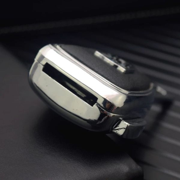 Заглушка перехідник ременя безпеки з логотипом Chevrolet Темний хром 1 шт SFC00000053277 фото