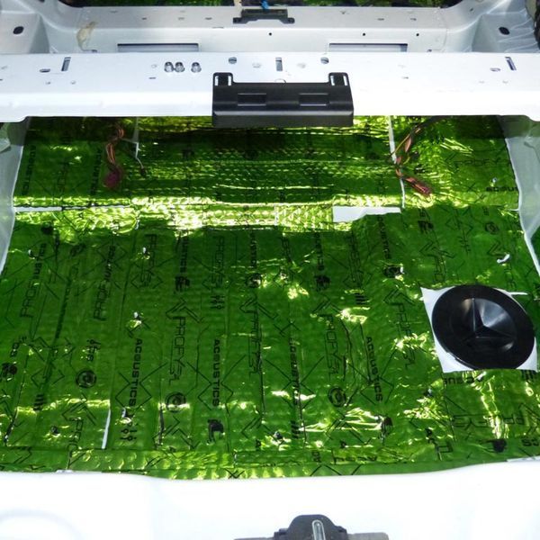Авто Виброизоляция фольгированная ACOUSTICS Alumat PROFY A1 2.2 мм 700 х 500 мм 1 шт 65664 фото