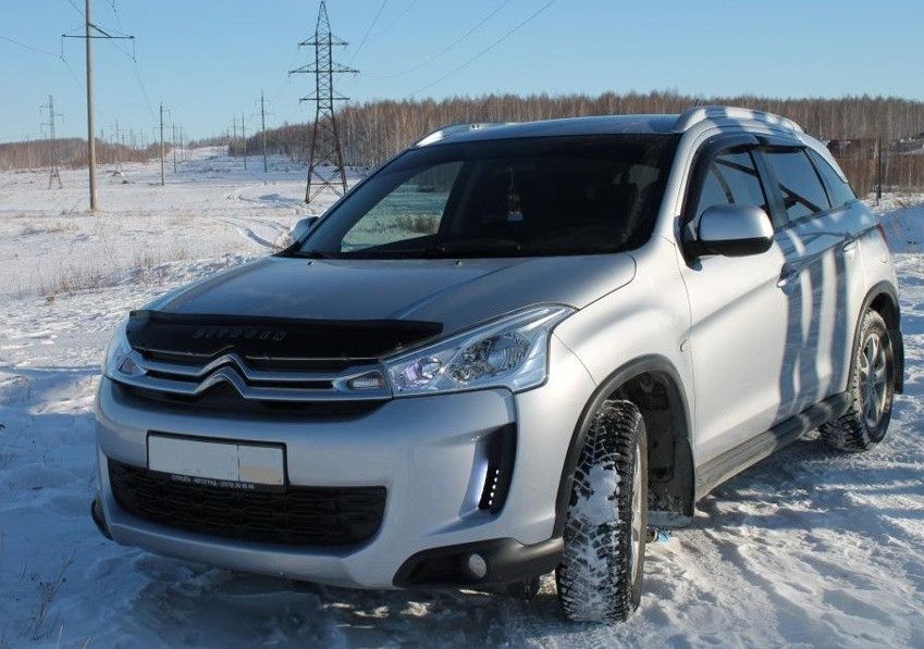 Дефлектор капоту мухобійка для Citroen C4 Aircross 2012- 300 фото