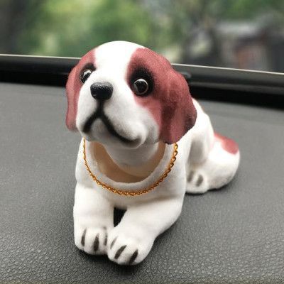 Игрушка собака в авто на торпеду с кивающей головой (Сенбернар) 79572 фото